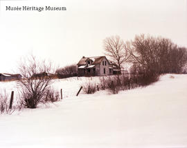 Farmstead and hoar frost 