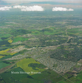 Aerial of St. Albert looking southeast, 8 Jul 1997